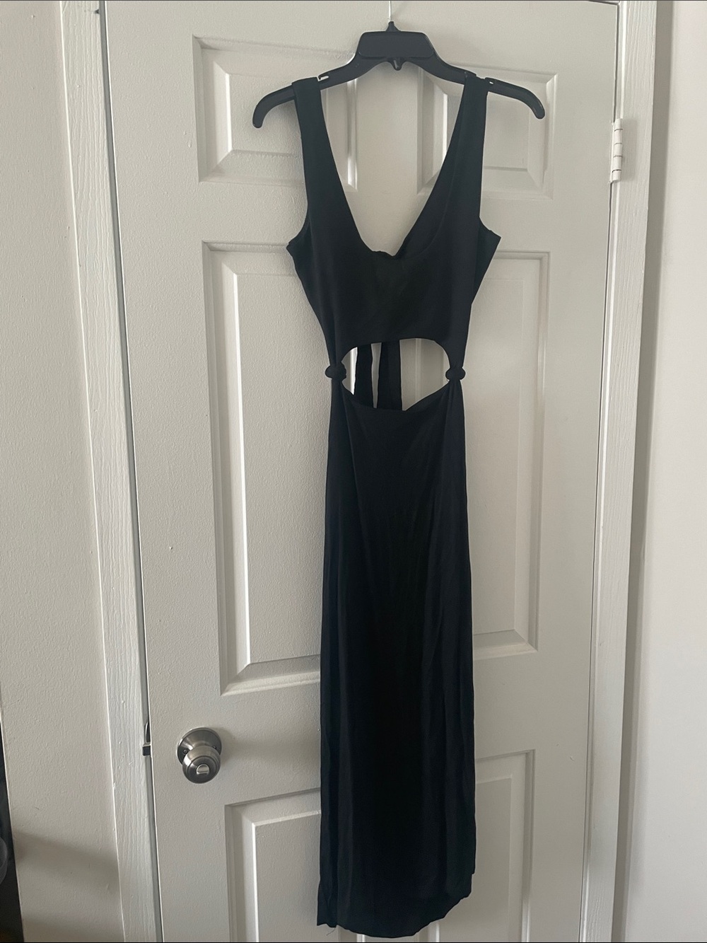 Elegant Black Cutout Maxi Dress for Women